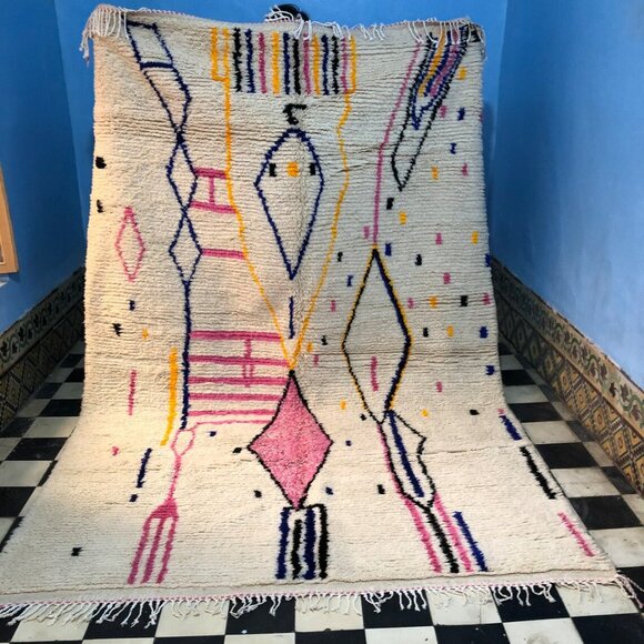 Azilal Handmade Moroccan Rug - 9'.8"x6'.6" - Berber Carpet - Picture 1 of 5